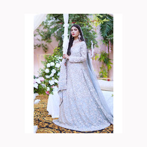 Increíble nuevo diseño de color blanco nupcial Lehengha Choli, boda Lehenga Choli con blusa y duppata - Product Image 3