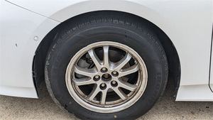 Toyota Prius LE FWD 2021 d'occasion, excellent état, prêt à être expédié - Product Image 5