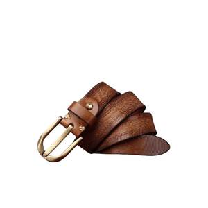Cinturón de cuero con correa ajustable para hombre con sección de hebilla reforzada de tacto suave y uso versátil para cualquier atuendo - Product Image 5
