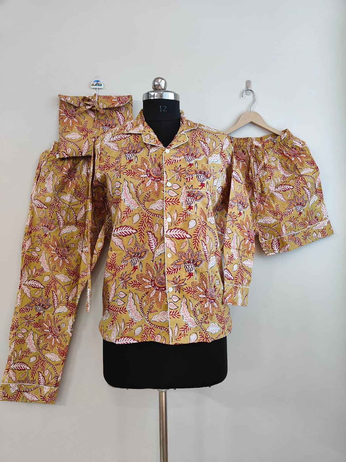 ดูภาพนี้