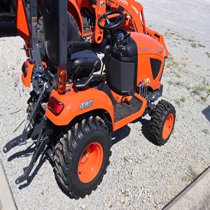Vente en gros 2022 pour tracteur Kubota BX1880, composants essentiels moteur et boîte de vitesses 10 CV, état parfait - Product Image 5