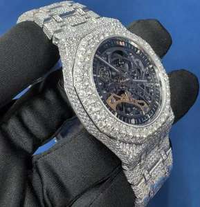 Reloj mecánico de lujo de edición limitada, esqueleto de acero inoxidable helado completo, diseño de esfera negra, reloj de diamante de moissanita automático - Product Image 2