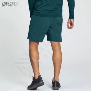 Shorts de sport pour hommes en gros, shorts de course à pied, séchage rapide, shorts de fitness, avec logo personnalisé, motif uni, vêtements de sport simples - Product Image 2