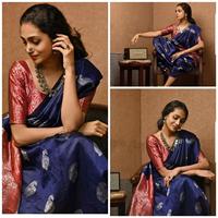 Sari en soie de litchi douce avec un style ethnique, blouse assortie contrastée, pallu inclus, blouse de course avec le même motif de bordure - pour les fêtes