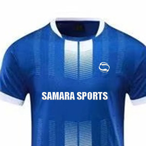 Conjunto de Uniforme de Fútbol Personalizado HoShirt para Equipo y Club - Jersey Transpirable con Estampado por Sublimación, Mangas Cortas y Logotipo Bordado - Product Image 4