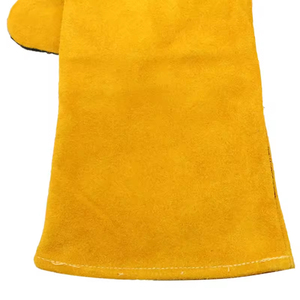 Nuevo estilo Trabajo de construcción industrial Guantes de soldadura Guantes de cuero de vaca de seguridad Guantes de soldador de abrasión resistentes al calor - Product Image 3