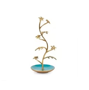 Nouveauté, support à bijoux en métal fer forgé vintage moderne, écologique, finition dorée, pour l'exposition de longs colliers - Product Image 4