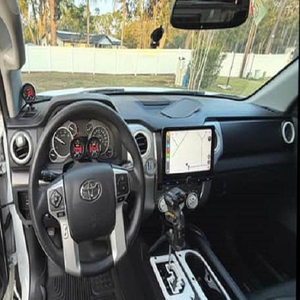 TO-YO-TA TUN-DRA SR5 CREW-MAX 2017 d'occasion, propre, prêt à être expédié - Product Image 3