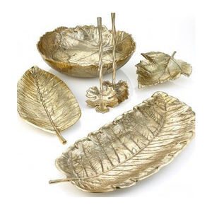 Último diseño de hoja de metal decorativo dorado más lujoso para servir frutero con bandeja - Product Image 1