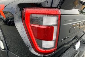 Camioneta Ford F-150 Raptor 4WD Crew Cab de Caja Corta, Usada Recientemente, Modelo 2023 - Product Image 5