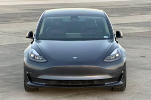 AUTO ELÉCTRICO IMPECABLE 2023 TESLA MODEL 3 RWD LISTO PARA ENTREGAR - Product Image 4