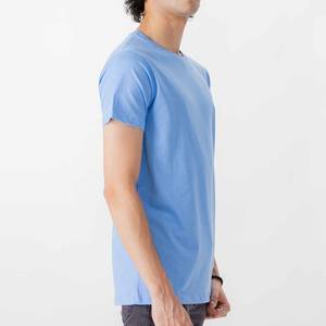T-shirts à col en V personnalisés de haute qualité à séchage rapide pour hommes, en coton blanc, vierges, imprimés avec logo privé personnalisé - Product Image 2
