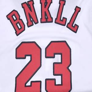 Vêtements de basket-ball à séchage rapide pour hommes, conçus sur mesure, respirants, OEM, uniformes de basket-ball sur mesure - Product Image 5