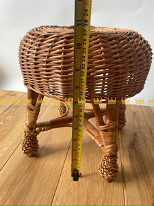 Taburete de ratán de inspiración vintage de Vietnam Diseño hecho a mano ecológico Interior al aire libre para niños - Product Image 5
