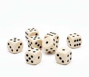 Dados de Juego Hechos a Mano con Cuerno Natural, Pulidos, Ecológicos, Arte Popular, para Juegos de Mesa, RPG, D&D y Uso en Mesa - Product Image 2