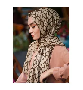 Best Hot Selling 2023 Islamic Soft Pashmina Cotton Head Scarf for Women Customized Muslim Dress Clothes Niqab Face Cover Scarves
