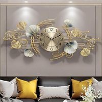 Horloges murales en métal au design traditionnel et moderne, finition artisanale, à suspendre pour la décoration murale de luxe de la maison ou du bureau - Anniversaire Ramadan