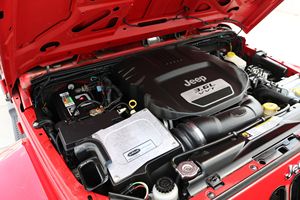 JEEP WRANGLER UNLIMITED SAHARA 4X4 2012 USADO, Volante a la Izquierda/Derecha - Product Image 6