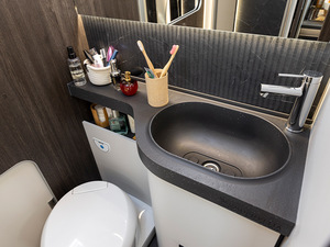 Autocaravana de Lujo RV 2025 Todoterreno de 15 pies, Autocaravana Híbrida de Lujo con Techo Elevado, Remolque Camper Todoterreno en Oferta, Autocaravana Camper Van - Product Image 6