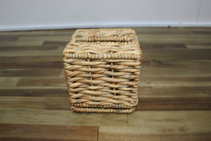 Artex Dong Thap, boîte à mouchoirs en tissu tissé moderne faite à la main, distributeur carré - Product Image 6