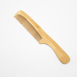 Peine de dientes estrechos de bambú de madera respetuoso con el medio ambiente con logotipo personalizado, superventas al por mayor personalizado de fábrica - Product Image 1