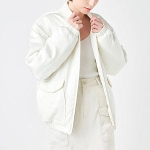 Chaqueta de satén de alta calidad hecha en fábrica al por mayor para las señoras nueva chaqueta de bombardero de satén de diseño casual de las mujeres - Product Image 3