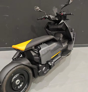 100% DISPONIBLE Nueva Motocicleta Eléctrica 2024 CE 04 M/C con Motor sin Escobillas y Batería de Litio - Product Image 1