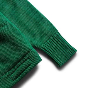 Cardigan personnalisé vert à col en V pour femme, en tricot acrylique, unisexe, style universitaire, avec broderie de patch, couleur unie, hiver - Product Image 3