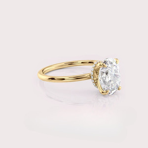 Bague en diamant ovale cultivé en laboratoire certifié IGI, élégante, or jaune 14 carats - Product Image 2