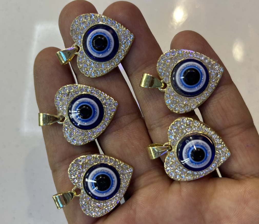 เช่นเดียวกับภาพ