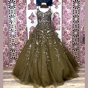 Robe Morden en couleur brun café riche avec travail multi-mains lourd avec beats paillettes et fil préfet pour les mariages Look - Product Image 1