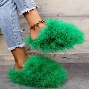 <span class=keywords><strong>Chaussons</strong></span> doux et moelleux pour femmes en fourrure de Mongolie de haute qualité, dernière mode 2026 - Product Image 5