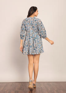 Women Casual Light <b>Pink</b> and Blue Floral Printed Short Dresses High Slit Sexy Bodycon Dresses Women Fashion Designer Dresses - Product Image 2