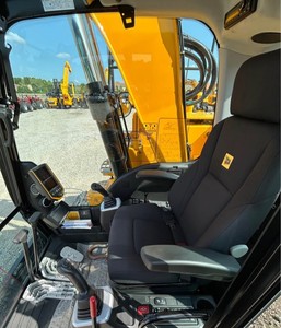 JCB compact <b>track</b> loader with a powerful hydraulic system for heavy-duty performance, designed for professionals - Product Image 2