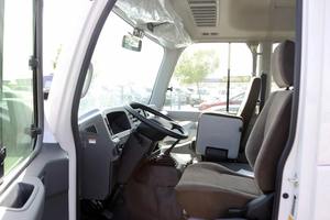 Nuevo para Coaster 4.2L Turbo R20 |   2026 |   8 Asientos |   Volante a la Izquierda |   Interior Oscuro en Venta - Product Image 3