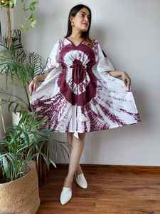 Vestido Kaftan Corto de Verano Hecho a Medida, 100% Algodón, Estampado, con Cintura Ajustable con Cordón, Ideal para Clientes de Boutiques y Revendedores de Ropa - Product Image 2