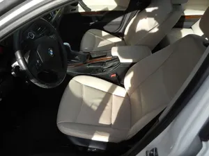 BMW 328 328I 4DR SEDAN SULEV 2011 USADO, Volante a la Izquierda/Derecha - Product Image 2