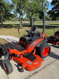Cortadora de Césped Kubota G261HD - Tractor Agrícola con Motor y Caja de Cambios de 50HP, Habilitado para IoT, con 3 Años de Garantía - Modelo G261HD - Product Image 3