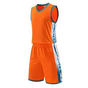 Vente en gros d'uniformes de basket-ball en polyester 160GSM Ensemble de maillots réversibles de sublimation de couleur de camouflage pour les équipes professionnelles - Product Image 3
