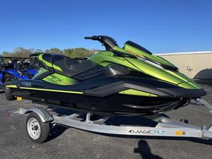 Motos Acuáticas Yamaha WaveRunners FX Cruiser SVHO 2024 - Product Image 3
