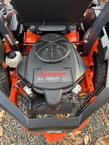 รถตัดหญ้าแบบนั่งขับ Kubota Z242 ปี 2024 ราคาประหยัด 21.5 แรงม้า ขนาด 48 นิ้ว ระบบไฮโดรสแตติก เหมาะสำหรับสวนบ้าน ขาย - Product Image 4