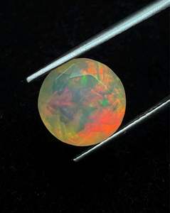 พลอยโอปอลเอธิโอเปียทรงเหลี่ยมเจียระไน คุณภาพสูง สีสันสดใส ขายส่ง ราคาดีที่สุด เหมาะสำหรับเครื่องประดับหรูหราและงานออกแบบชิ้นงานโดดเด่น - Product Image 1