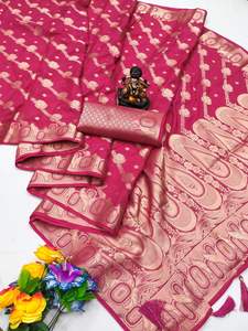Sari de Seda Georgette Suave para Mujer con Leheriya y Borde Tejido con Hilo Dorado, Pallu Rico, Hecho en India - Product Image 3