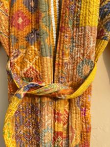 เสื้อโค้ทของผู้หญิงวินเทจทำด้วยมือผ้าถักยาวระบายอากาศผ้าฝ้ายส่าหรี - Product Image 3