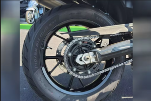 Motocyclettes sportives B-M-W 24RA - Product Image 2