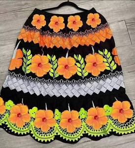 Última Moda en Faldas Hawaianas de Algodón con Diseño de Guam y Micronesia, Ropa Hawaiana Floral de Poliéster con Bordado, Fabricación OEM - Product Image 6