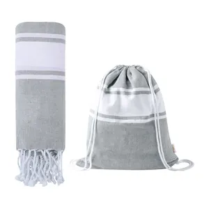 Serviette de plage en coton recyclé Praia, gadgets écologiques - Product Image 1