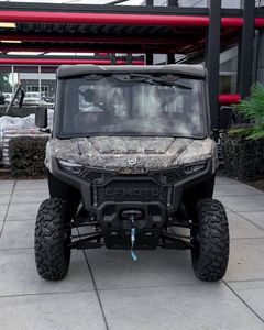 Vehículo Utilitario CFMOTO UTV 650cc 4x4 Automático de 4 Tiempos, Color Camuflaje Negro, con Puerta y Caja de Carga - Product Image 2