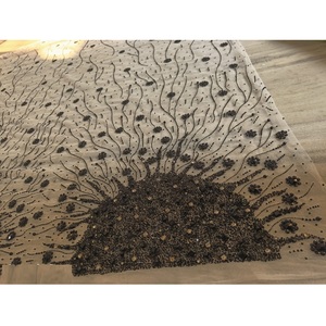 Tissu perlé en coton brodé Offre Spéciale avec des détails scintillants pour des robes de soirée et de bal élégantes disponibles au meilleur prix - Product Image 2