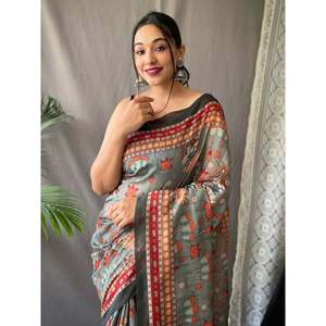 Elegante Sari de Algodón Gris con Estampado Kalamkari y Blusa para Festivales y Fiestas - Product Image 2